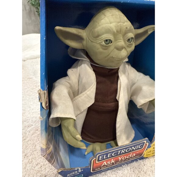 New Hasbro Star Wars Electronic Ask Yoda 2002 Tested works! - Picture 2 of 7
